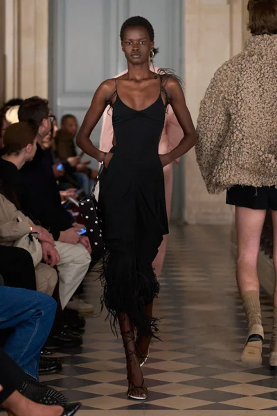 Look 51